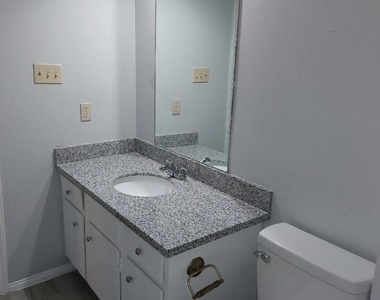 1846 Hollister Street - Photo Thumbnail 21