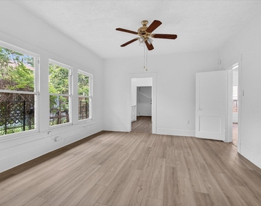 1607 Holman Street - Photo Thumbnail 6