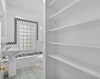 1607 Holman Street - Photo Thumbnail 22