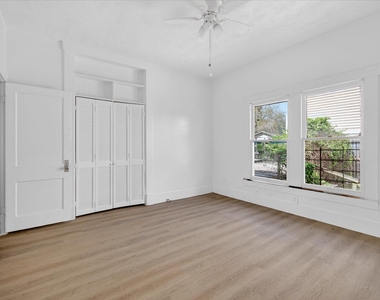 1607 Holman Street - Photo Thumbnail 18