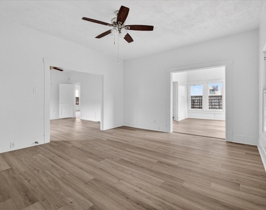 1607 Holman Street - Photo Thumbnail 5