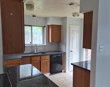 8315 Lone Quail Drive - Photo Thumbnail 1