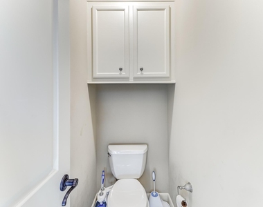 1325 W 24th Street - Photo Thumbnail 25
