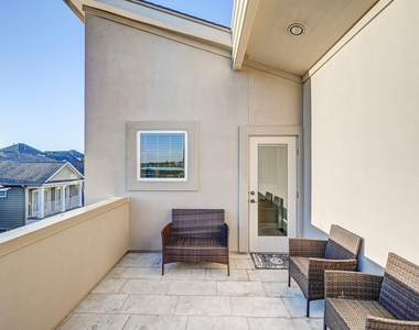 1325 W 24th Street - Photo Thumbnail 36