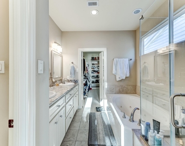 1325 W 24th Street - Photo Thumbnail 23