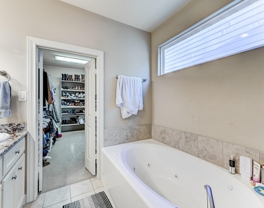 1325 W 24th Street - Photo Thumbnail 24