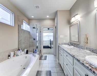 1325 W 24th Street - Photo Thumbnail 26