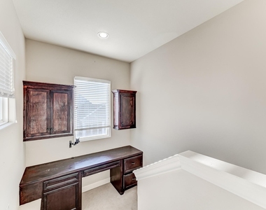 1325 W 24th Street - Photo Thumbnail 32
