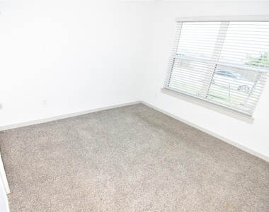 1515 Cordelia Court - Photo Thumbnail 22