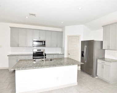 1515 Cordelia Court - Photo Thumbnail 4