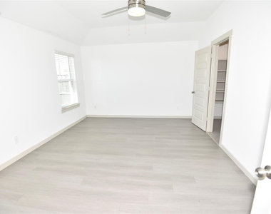 1515 Cordelia Court - Photo Thumbnail 10