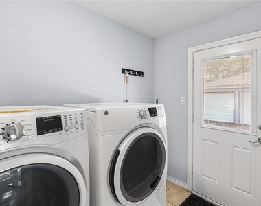 6002 Mcknight Street - Photo Thumbnail 10