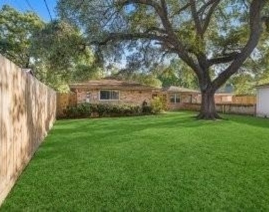 6002 Mcknight Street - Photo Thumbnail 14
