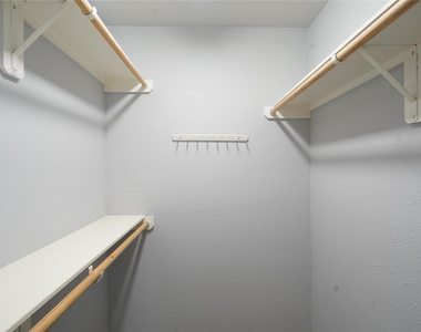 6002 Mcknight Street - Photo Thumbnail 24