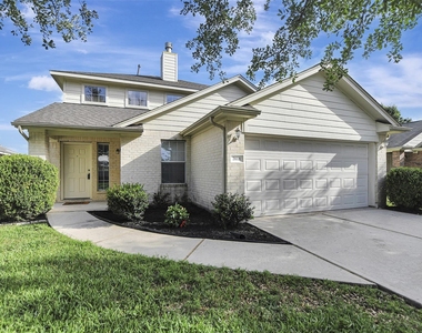 2618 Shearwater Bend Drive - Photo Thumbnail 2