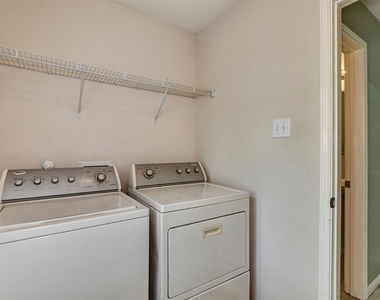 2618 Shearwater Bend Drive - Photo Thumbnail 32