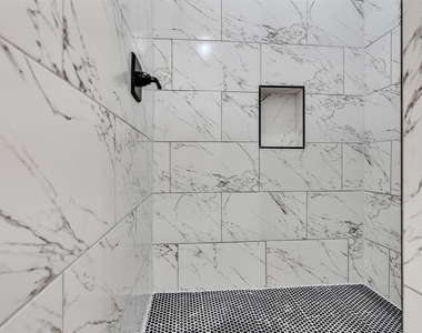 4421 Reed Rd Unit - Photo Thumbnail 22