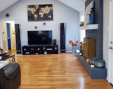 5210 Honey Circle - Photo Thumbnail 6