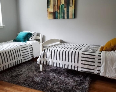 5210 Honey Circle - Photo Thumbnail 7