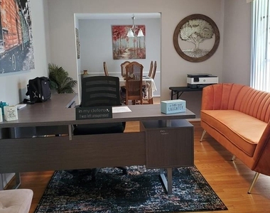 5210 Honey Circle - Photo Thumbnail 1