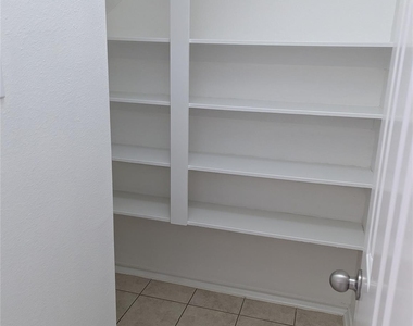 16515 Beckland Lane - Photo Thumbnail 7