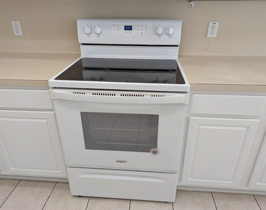 16515 Beckland Lane - Photo Thumbnail 5