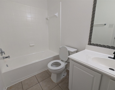 16515 Beckland Lane - Photo Thumbnail 13