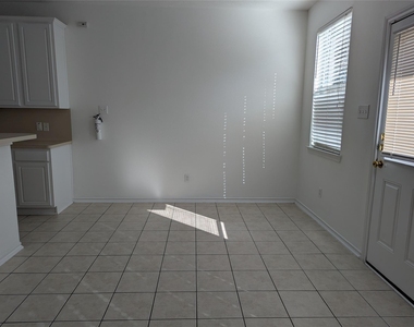 16515 Beckland Lane - Photo Thumbnail 2