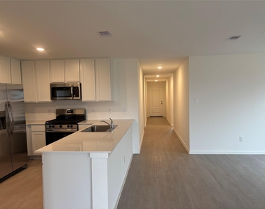16615 River Grass Trail - Photo Thumbnail 17
