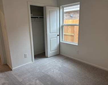 16615 River Grass Trail - Photo Thumbnail 22
