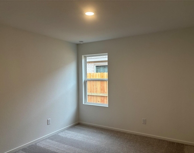 16615 River Grass Trail - Photo Thumbnail 23