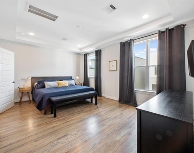 2716 Eado Edge Court - Photo Thumbnail 7