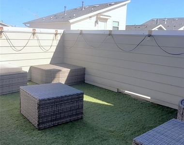 2716 Eado Edge Court - Photo Thumbnail 11