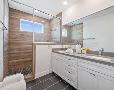 2716 Eado Edge Court - Photo Thumbnail 9