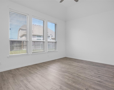 2718 Ripe Amber Cup Court - Photo Thumbnail 10