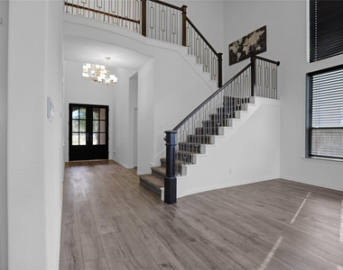 2718 Ripe Amber Cup Court - Photo Thumbnail 7