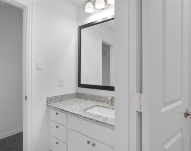 2718 Ripe Amber Cup Court - Photo Thumbnail 27