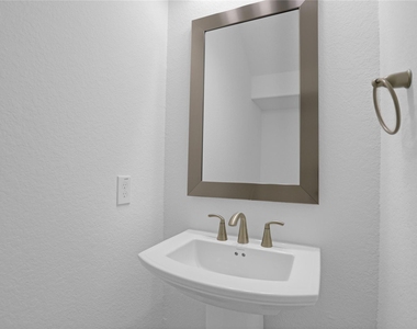 2718 Ripe Amber Cup Court - Photo Thumbnail 19