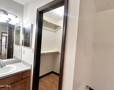 931 Commerce Road Se - Photo Thumbnail 10