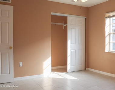 190 E Olmstead Drive - Photo Thumbnail 15