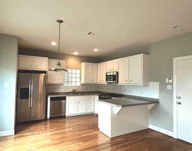 3731 Main Poplar Drive - Photo Thumbnail 12