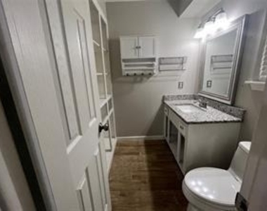 16064 Holly Street - Photo Thumbnail 14