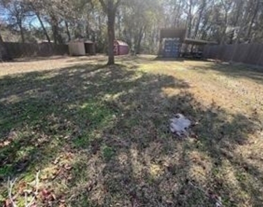 16064 Holly Street - Photo Thumbnail 23