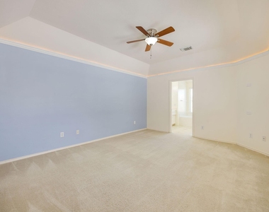 20602 Naples Terrace Lane - Photo Thumbnail 9