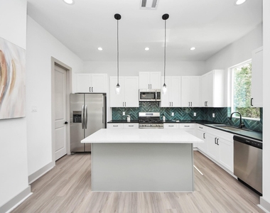 5305 Kindred Garden Lane - Photo Thumbnail 19
