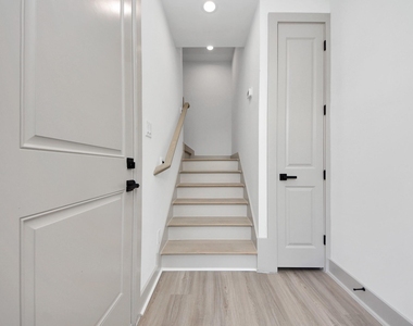 5305 Kindred Garden Lane - Photo Thumbnail 12