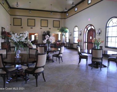755 Ventura Drive - Photo Thumbnail 14