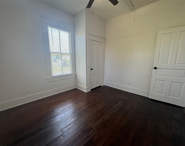 801 Saint Mary's Boulevard - Photo Thumbnail 7