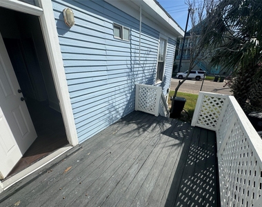 801 Saint Mary's Boulevard - Photo Thumbnail 11