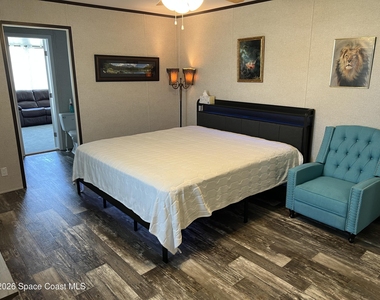 194 Holiday Park Boulevard Ne - Photo Thumbnail 16